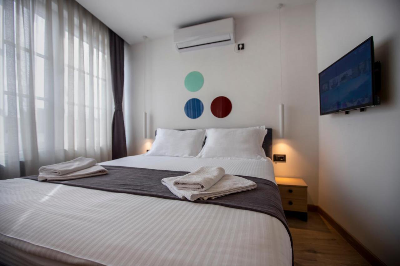 Hotel 4 Llulla بريشتاين المظهر الخارجي الصورة