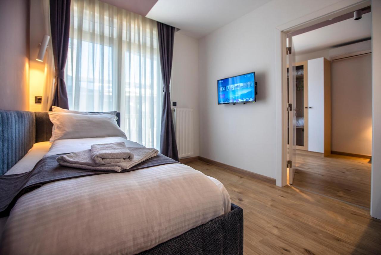 Hotel 4 Llulla بريشتاين المظهر الخارجي الصورة
